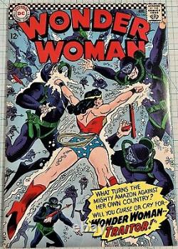Wonder Woman #164 High Grade VF+ 8.5 Ross Andru Cover 1966 DC Comics Silver Age