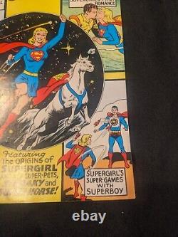 Action Comics #334 (MAR 1966) VF/NM HIGH GRADE STUNNER Superman Supergirl <br/> <br/>

Translated to French: 
<br/>Action Comics #334 (MAR 1966) VF/NM SUPERBE ÉTAT DE HAUTE QUALITÉ Superman Supergirl