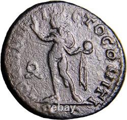 Beaucoup d'argent et rare Constantin I. AD 310-337. Æ Follis Wreath RQ Pièce de monnaie romaine